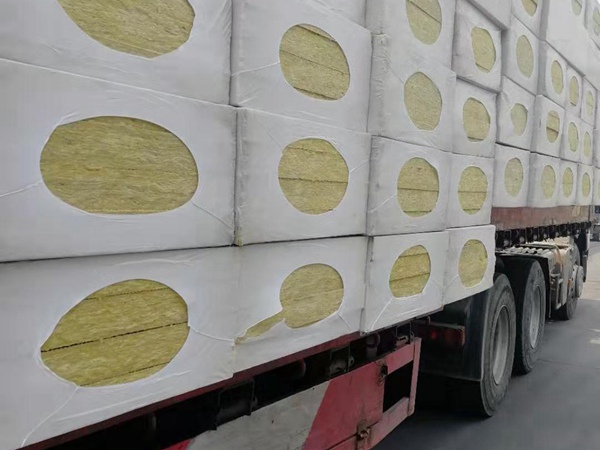 高溫硅酸鈣保溫管