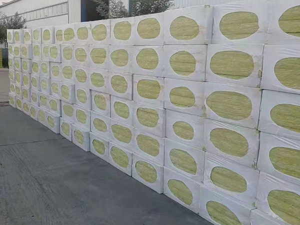 鐵皮保溫專用卷板機(jī)