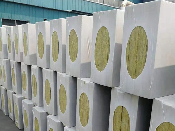 1050型硅酸鋁針刺毯，